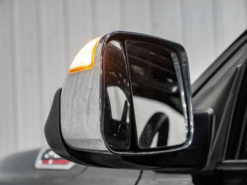 Used 2022 RAM 2500 Laramie AWD/4WD image 41