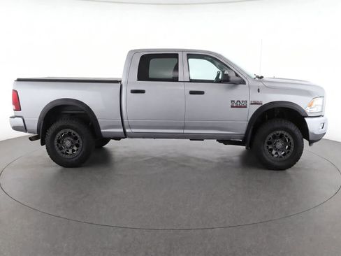 Used 2017 RAM 2500 Tradesman w/ Chrome Appearance Group AWD/4WD image 8