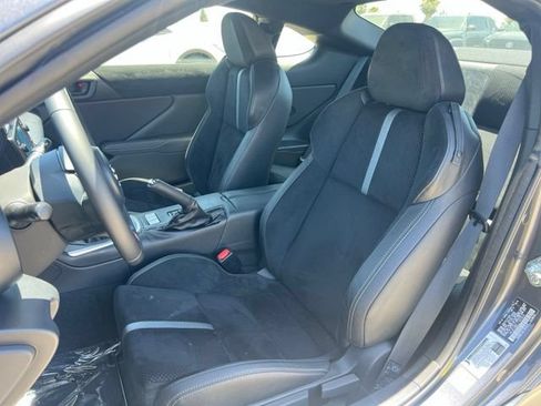 Used 2026 Toyota GR86 Premium w/ ALL Weather Mat Package (TMS) RWD image 14