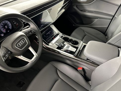 New 2026 Audi Q8 Premium Plus image 9