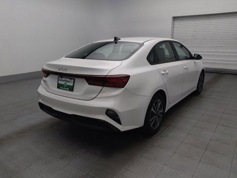 Used 2024 Kia Forte LXS FWD image 9