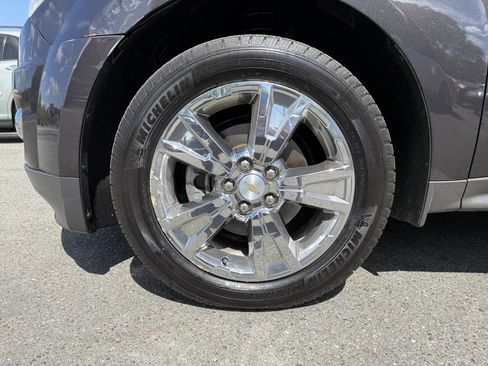 Used 2014 Chevrolet Equinox LTZ image 24