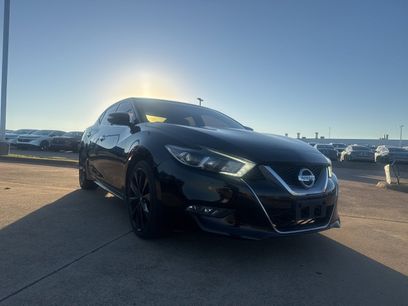 Used 2017 Nissan Maxima SR w/ Midnight Edition