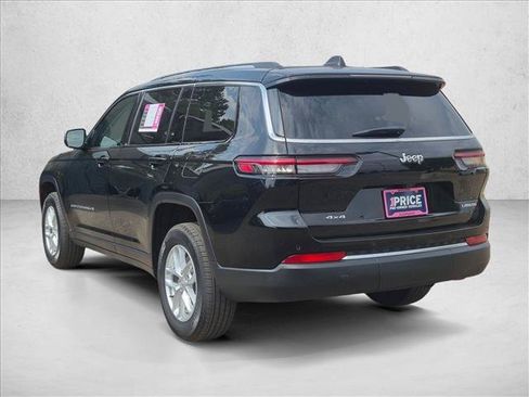 Used 2023 Jeep Grand Cherokee L Laredo AWD/4WD image 7