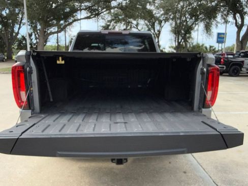 Used 2020 GMC Sierra 1500 SLT w/ SLT Premium Plus Package RWD image 21