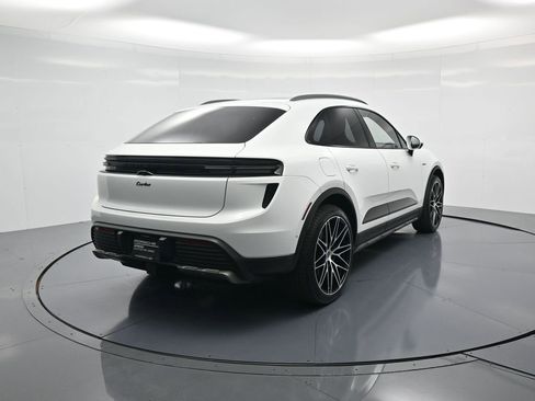 Certified 2025 Porsche Macan Turbo Electric image 30