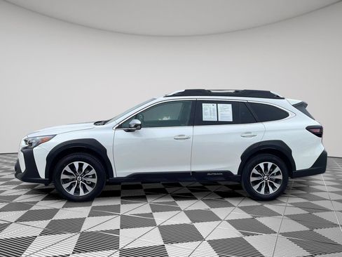 Certified 2025 Subaru Outback Touring image 4
