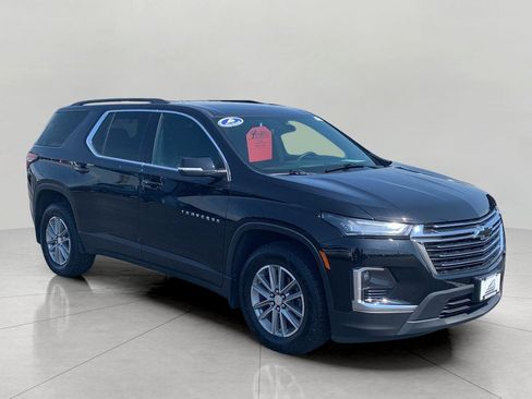 Used 2023 Chevrolet Traverse LT AWD/4WD image 1