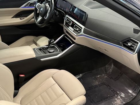 Used 2023 BMW 440i xDrive M440i xDrive w/ Premium Package image 28