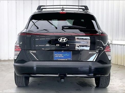 Certified 2024 Hyundai Kona SEL FWD image 4