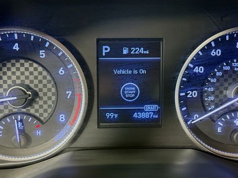 Used 2020 Hyundai Elantra Value Edition FWD image 16