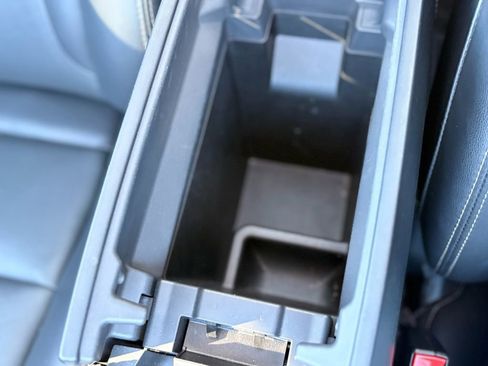 Used 2023 Nissan Rogue SL w/ SL Premium Package image 24