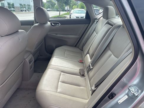 Used 2013 Nissan Sentra SL w/ Leather Pkg FWD image 10