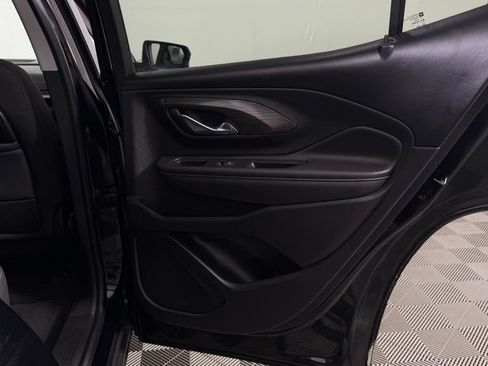Used 2023 GMC Terrain SLE w/ Driver Convenience Package FWD image 29