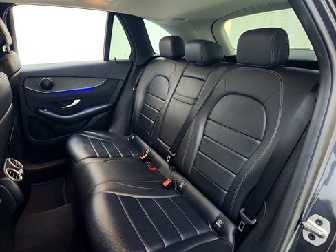 Certified 2021 Mercedes-Benz GLC 300 image 22