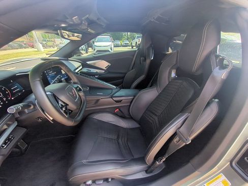 Used 2024 Chevrolet Corvette Stingray Preferred Cpe w/ Z51 Performance Package RWD image 16