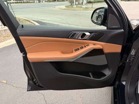 Used 2023 BMW X5 xDrive40i w/ Executive Package image 43