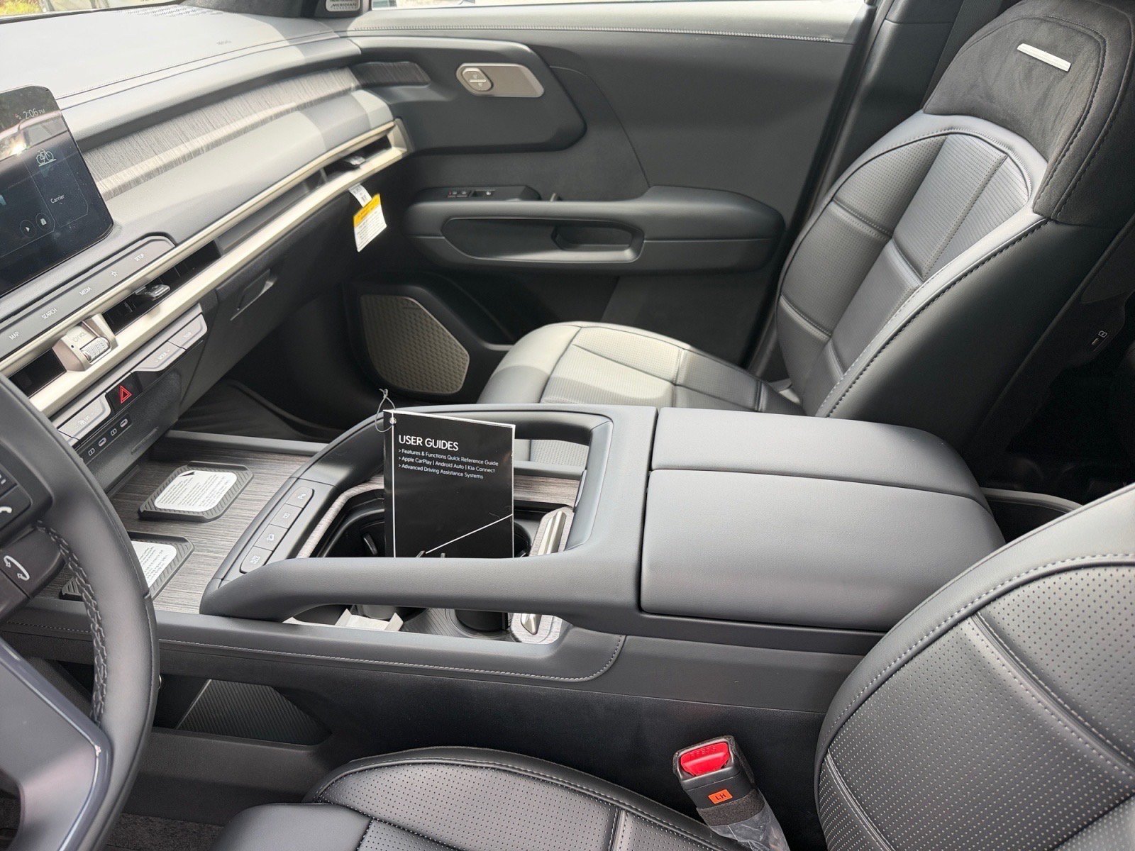 New 2027 Kia Telluride SX Prestige AWD/4WD image 12