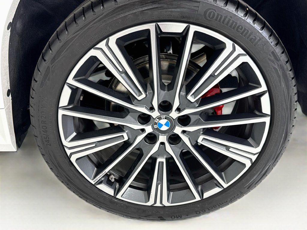 Certified 2026 BMW X1 xDrive28i w/ Technology Package AWD/4WD image 29