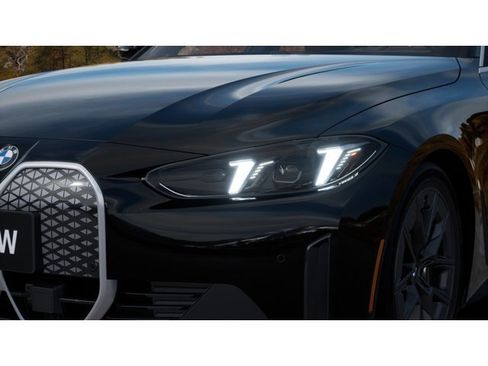 New 2026 BMW i4 eDrive40 image 6