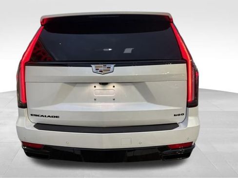 Used 2024 Cadillac Escalade Sport w/ Touring Package image 7