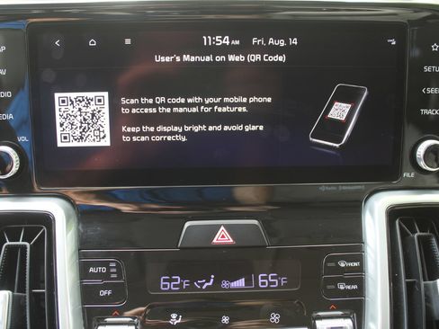 Certified 2022 Kia Sorento SX FWD image 51