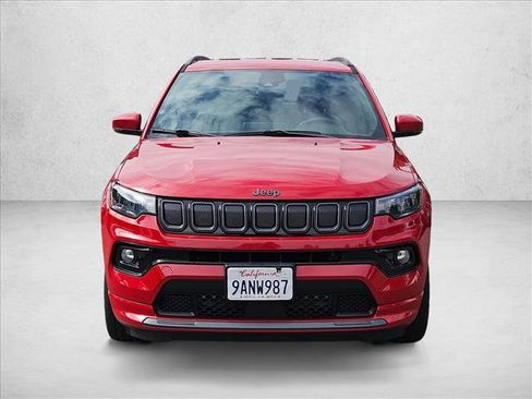 Used 2022 Jeep Compass Limited AWD/4WD image 2