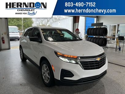 Used 2022 Chevrolet Equinox LS w/ LS Convenience Package