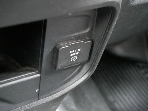 Used 2021 RAM 3500 Tradesman image 21