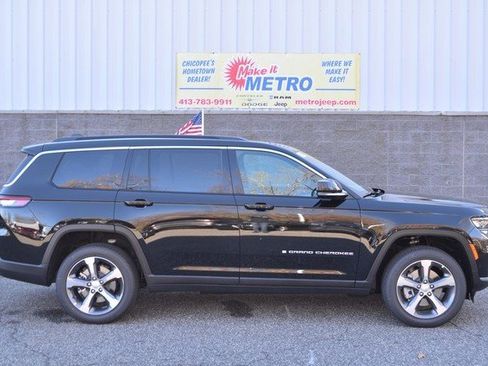 New 2025 Jeep Grand Cherokee L Limited w/ Luxury Tech Group II image 1