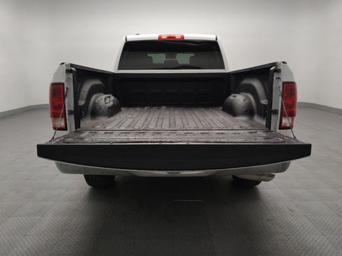 Used 2021 RAM 1500 Tradesman w/ Chrome Appearance Group RWD image 29