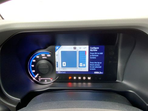 Used 2022 Ford Bronco Badlands image 10