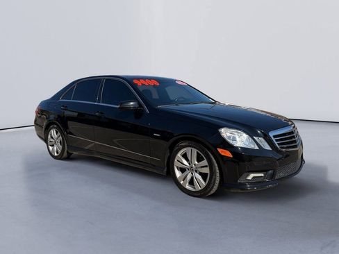 Used 2011 Mercedes-Benz E 350 BlueTEC Sedan image 1