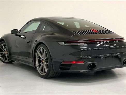 Used 2024 Porsche 911 Carrera 4S w/ Premium Package image 6