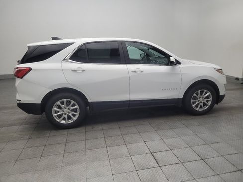 Used 2021 Chevrolet Equinox LT w/ Driver Convenience Package AWD/4WD image 10