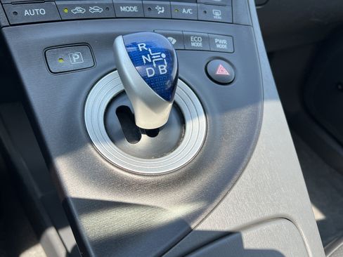 Used 2010 Toyota Prius FWD image 29