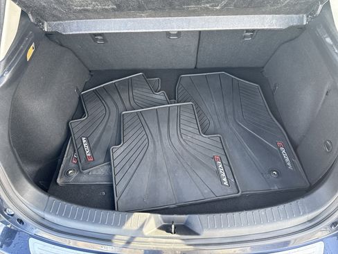 Used 2015 MAZDA MAZDA3 i Touring w/ Technology Package image 5