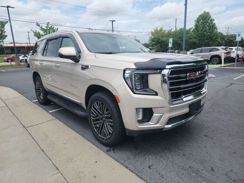 Certified 2021 GMC Yukon SLT w/ SLT Luxury Plus Package RWD image 2