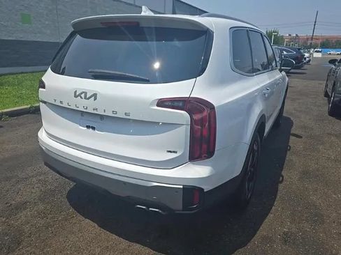 Used 2023 Kia Telluride S w/ S Sunroof Package AWD/4WD image 3