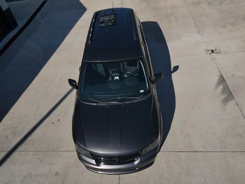 Used 2017 Dodge Journey SE w/ Flexible Seating Group image 52