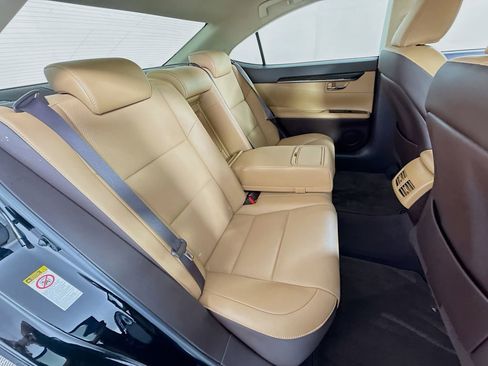 Used 2016 Lexus ES 350 image 27