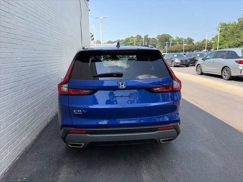 Used 2023 Honda CR-V Sport image 3