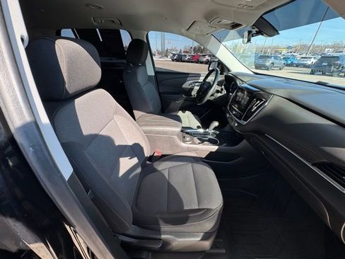 Used 2019 Chevrolet Traverse LT image 46