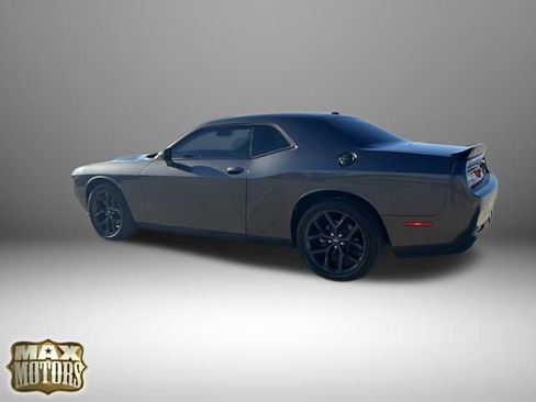 Used 2023 Dodge Challenger SXT w/ Blacktop Package image 10