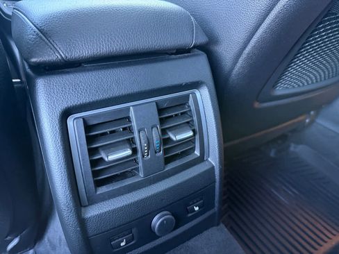 Used 2017 BMW 330i xDrive Sedan image 26