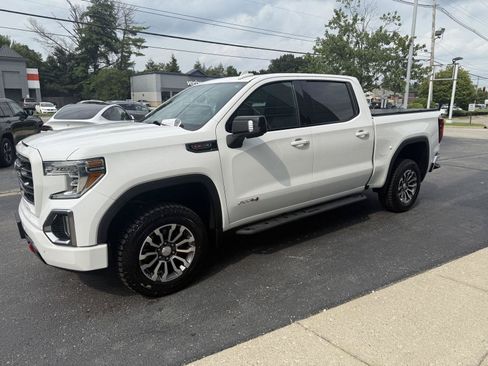 Used 2019 GMC Sierra 1500 AT4 w/ Technology Package AWD/4WD image 8