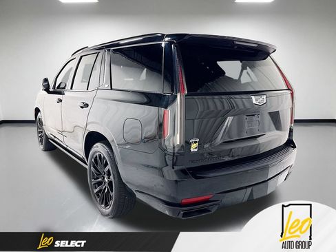 Used 2023 Cadillac Escalade Sport w/ LPO, ONYX Package AWD/4WD image 10