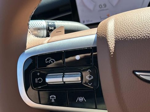 New 2026 Genesis GV70 2.5T Advanced AWD/4WD image 34