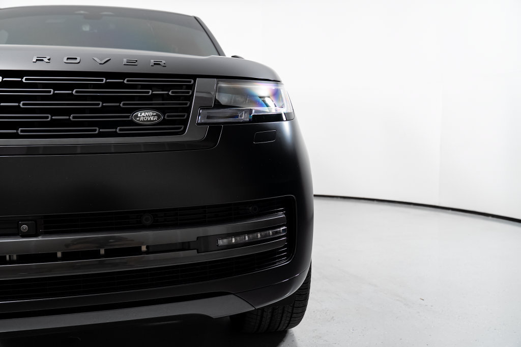 Used 2025 Land Rover Range Rover Autobiography AWD/4WD image 19