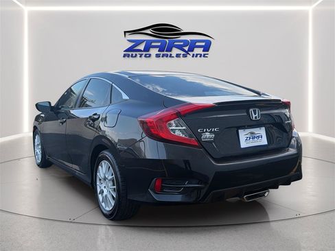 Used 2021 Honda Civic Sport image 5